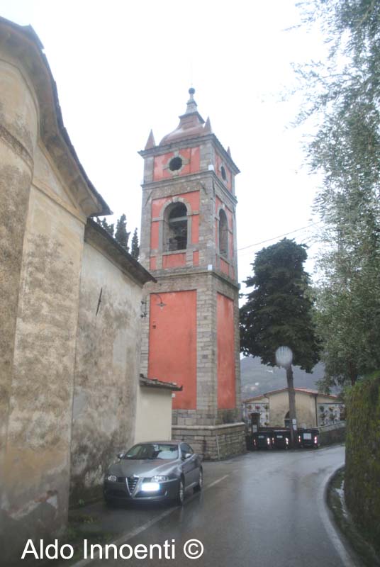 OMBREGLIO DI BRANCOLI: CAMPANILE DELLA CHIESA DI SAN PIETRO 3' IMMAGINE